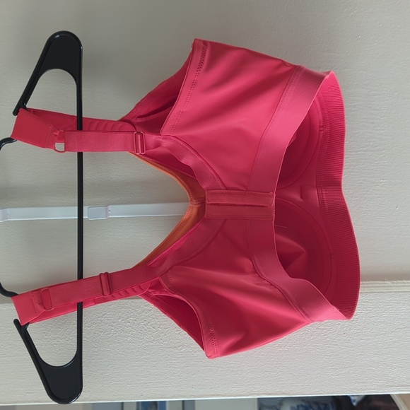 EUC Amoena adjustable high impact sports mastectomy bras 42C - Picture 2 of 2